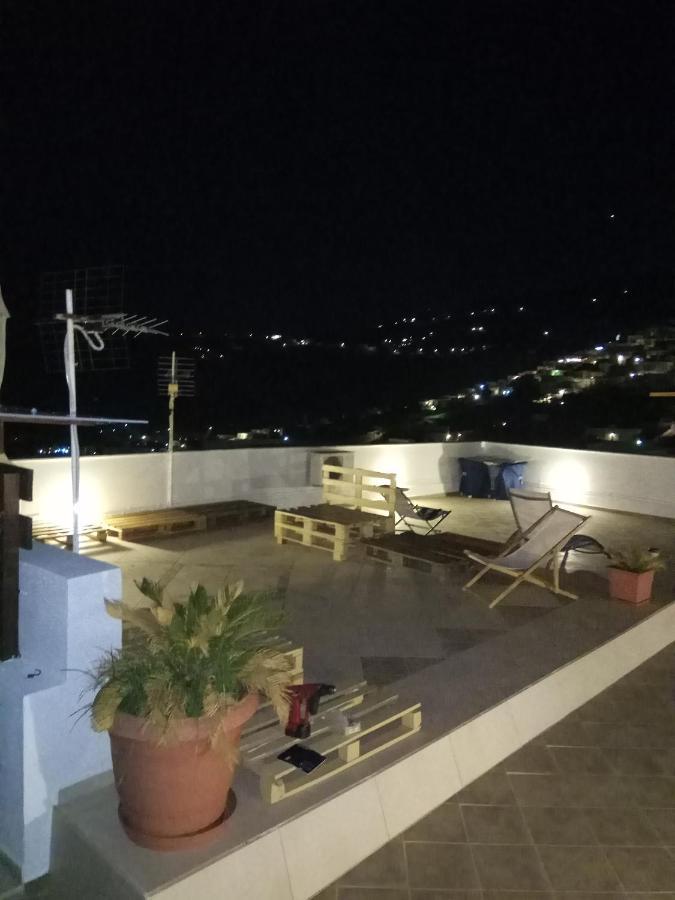 New Style In The Neighborhood Διαμέρισμα Ερμούπολη Εξωτερικό φωτογραφία